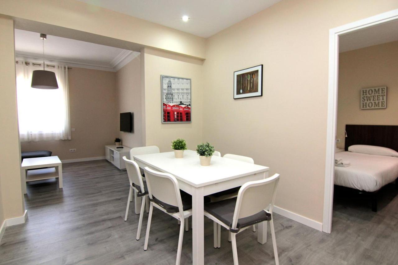 Felip - Spacious And Quiet Apartments Barcelona Luaran gambar