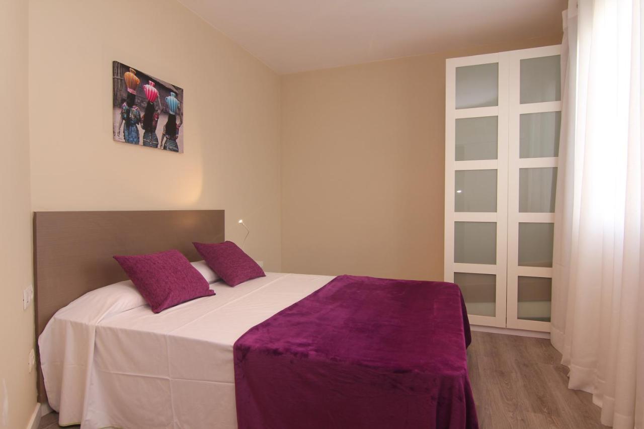 Felip - Spacious And Quiet Apartments Barcelona Luaran gambar