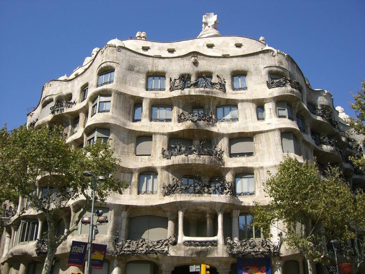 Felip - Spacious And Quiet Apartments Barcelona Luaran gambar